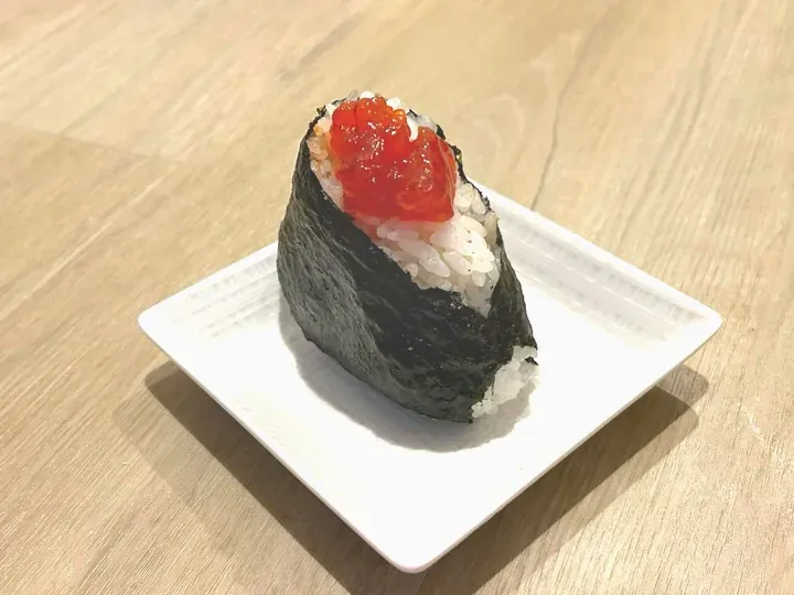 すじこのおむすび